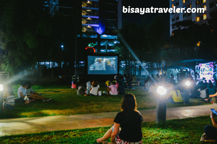 An Atmospheric Outdoor Movie Experience in Ayala Center, Cebu 