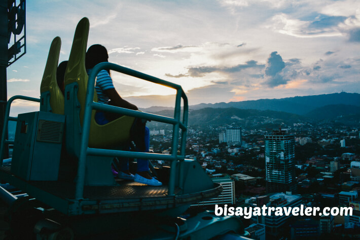 A Skywalk Extreme Experience With A Mouthwatering Twist 