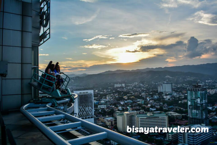 A Skywalk Extreme Experience With A Mouthwatering Twist 