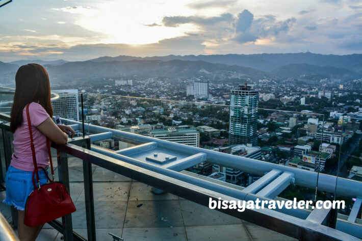 A Skywalk Extreme Experience With A Mouthwatering Twist 