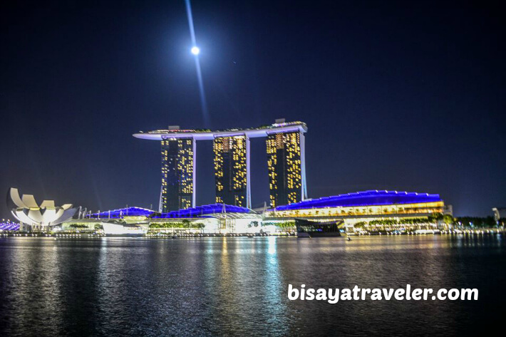 Exploring Singapore At Night Alone