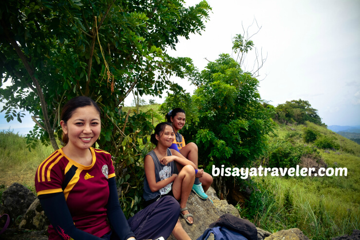 Mount Kan-irag: One Of The Most Scenic Lookouts In Cebu