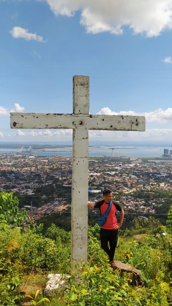 A Hike With The Devil 