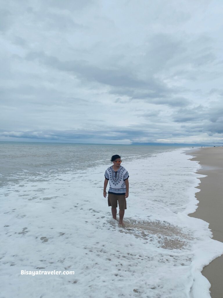 Dinadiawan Beach: Why Laziness Is the Ultimate Form of Self-Respect