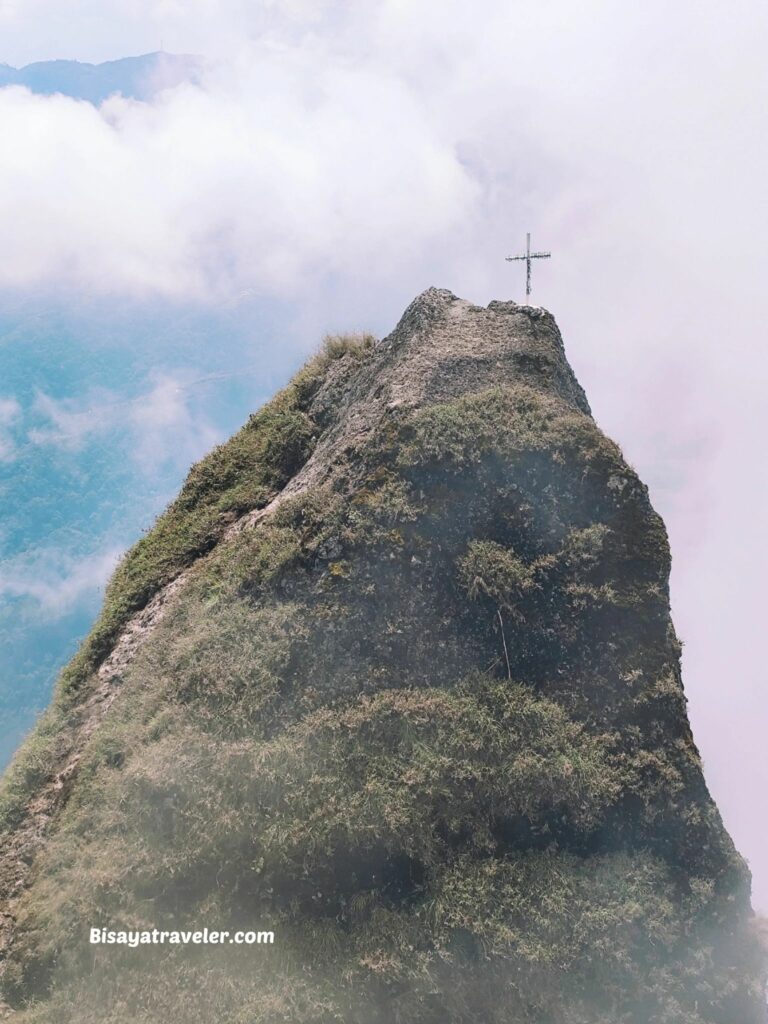 Mt Tenglawan And The People Who Have To Die On The Climb