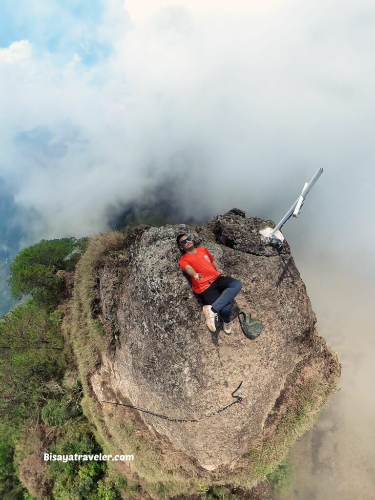 Mt Tenglawan And The People Who Have To Die On The Climb