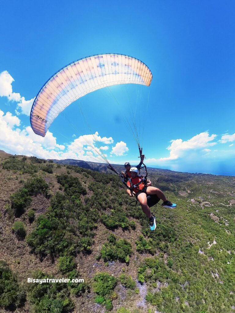 Oslob Paragliding: Why You'll Absolutely Love Taking The Jump