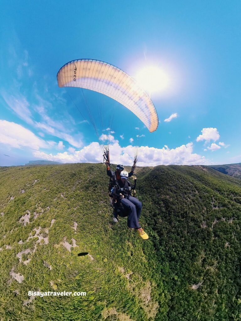 Oslob paragliding